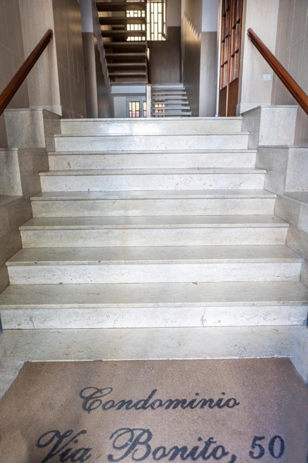 Adastra B&B Naples Luaran gambar